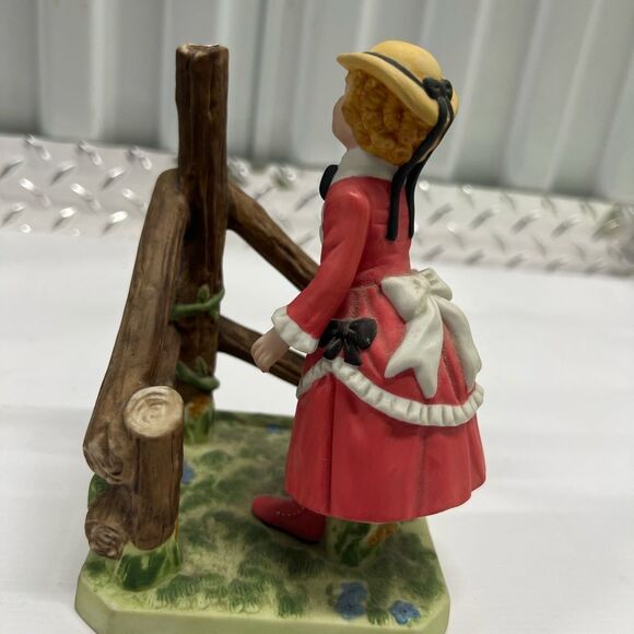 SHIRLEY TEMPLE CLASSIC NOSTALGIA COLLECTIBLES LITTLE COLONEL‎ PORCELAIN - Picture 1 of 4